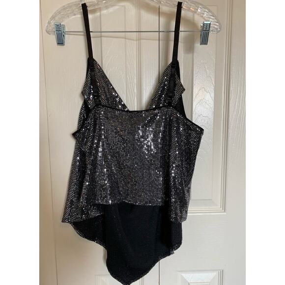 Torrid sequin camisole black size 2 shimmery sparkles - Picture 5 of 9